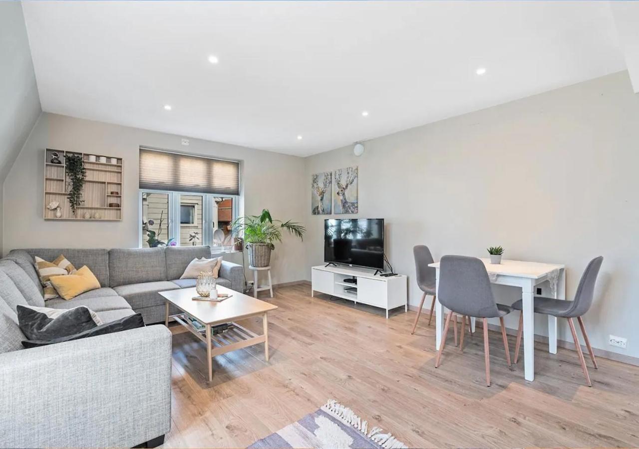 エーゲルスンStylish & Bright Penthouse - Office - 5 Star Location!アパートメント エクステリア 写真